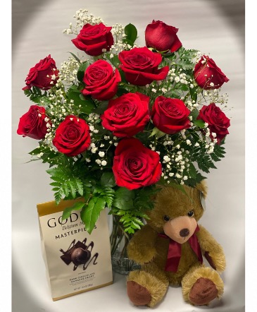 Dozen roses package  in Pensacola, FL | JUST JUDY'S FLOWERS, LOCAL ART & GIFTS