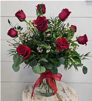 Classic Dozen Roses  