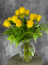 Dozen Yellow Roses Vase Arrangement