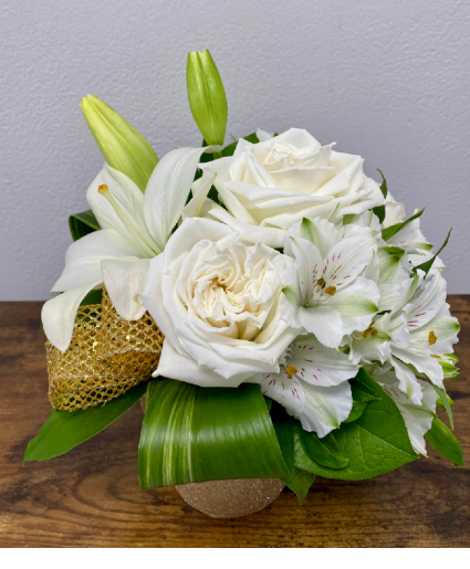 Dreaming of White Flower Arrangement 