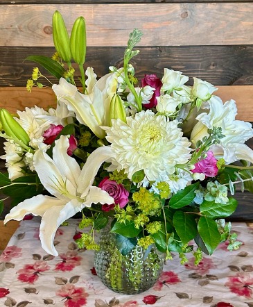 Dreamy Delight Fresh Flower arrangement in Lakeside, CA | Finest City Florist