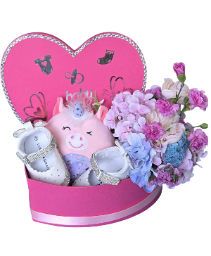 Dreamy Welcome basket