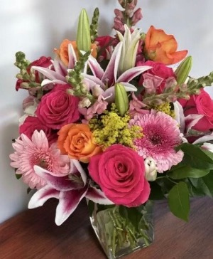 Dressed To Impress Bouquet Mother’s Day 