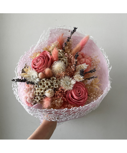 Dried Floral Bouquet - Pink 