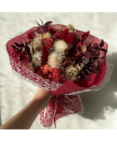 Dried Floral Bouquet - Reds 