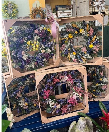 Dried Floral Wreaths  in Eunice, LA | PETALS & POTS, LLC