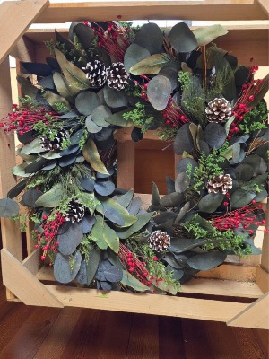 Dried Seasonal Wreath 
