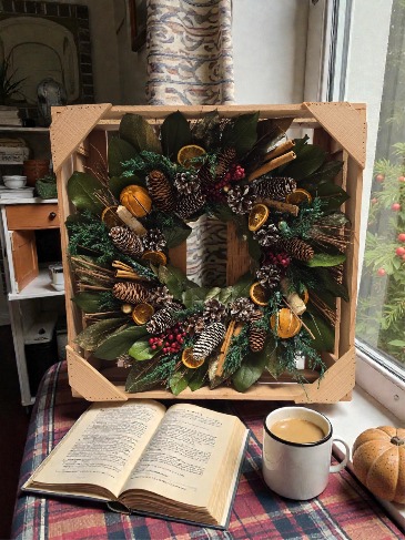 Dried Seasonal Wreath UPS Ready in Culpeper, VA | ENDLESS CREATIONS FLOWERS AND GIFTS