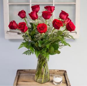 Dz.Red Roses  Vase