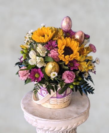 Easter Basket Fresh Flowers in Murrells Inlet, SC | Art & Flowers