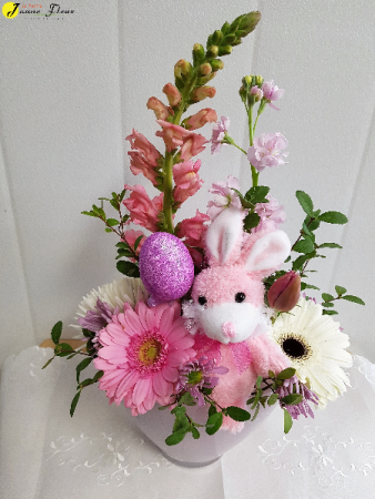 Easter-Bunny Hugs