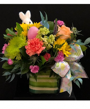 Easter  Cube in Chesterfield, MO | ZENGEL FLOWERS AND GIFTS
