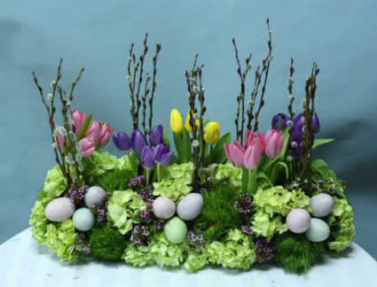 Easter dinner table arrangement  A real show stopper