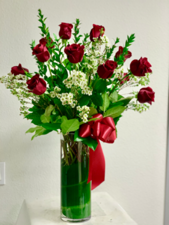 Ecuadorian long stem roses Tall arrangement long stem red rose