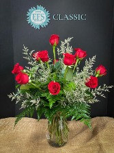 EFS's Classic Red Rose Vase Arrangement