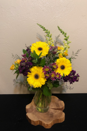 Electric Daisies Vase Arrangement