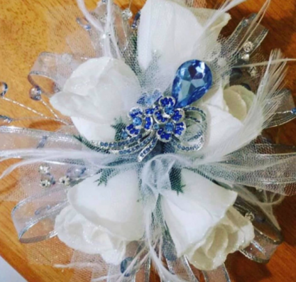 Elegance Corsage Corsage