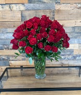 Elegant 100 Long-Stem Red Roses 