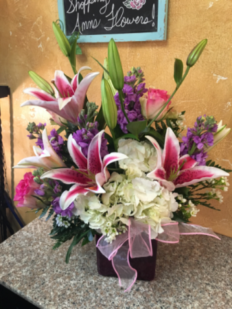 Elegant Blooms Cube
