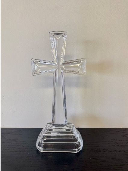 Elegant Glass Cross 11