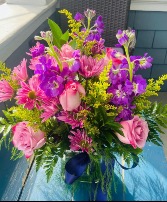 Elegant Lavender Arrangement 