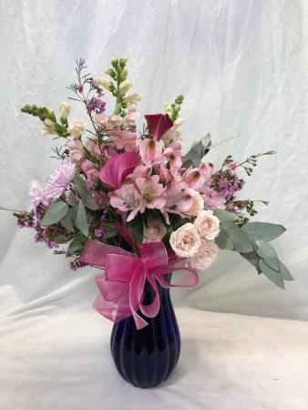 Elegant Mom Distinctive, Refined, Sophisticated in West Haven, CT | Petals & Scents Flower and Gift Shop