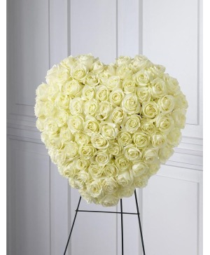 Elegant Remembrance Standing Heart 
