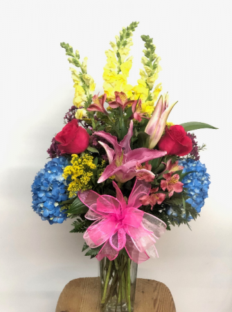 ELEGANT WISHES floral arrangement