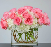 Elegantly Graceful Customize Pink Or Red Roses 
