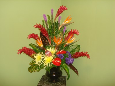 Elite Design 16 Memorable Moment Bouquets