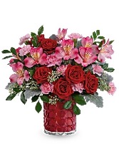 Enchanted Hearts Bouquet Vase