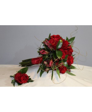 Enduring Love Prom Flowers