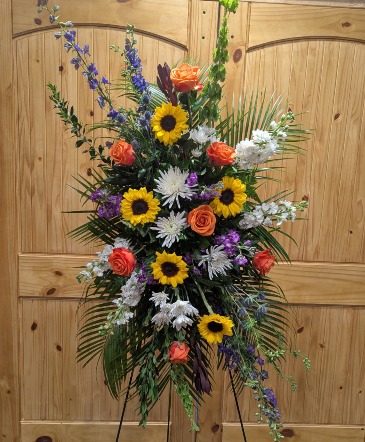 Enduring Meadow Standing Spray in Livingston, MT | Paradise Flowers of Livingston Enduring Meadow Standing Spray in Livingston, MT | Paradise Flowers of Livingston