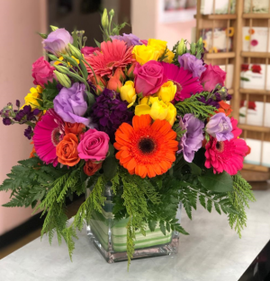 Energetic LOVE PREFFERED by Customers in Whittier, CA | Rosemantico Flowers Energetic LOVE PREFFERED by Customers in Whittier, CA | Rosemantico Flowers