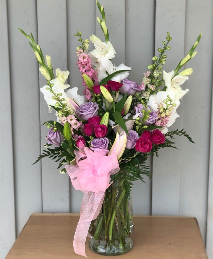 English Garden Glance Vased Arrangement