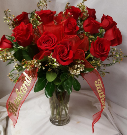 DOZEN RED ROSES WITH RIBBON (SCRIPT AVAILABLE ON RIBBON IF NAMES ARE IN STOCK)