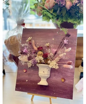 Eternal Bloom in a Vase (Limited) Gift