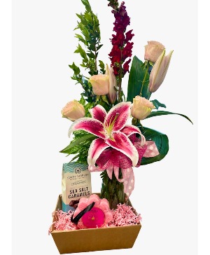 Eternal Love Gift Bundle Double "R" Exclusive Bouquet 