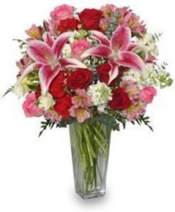 Eternally Yours Arrangement in Glastonbury, CT | THE FLOWER DISTRICT Eternally Yours Arrangement in Glastonbury, CT | THE FLOWER DISTRICT