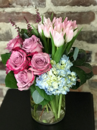 Euphoric Lilac Bouquet Vased Arrangement