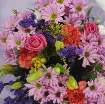 European Hand tied Bouquet Everyday
