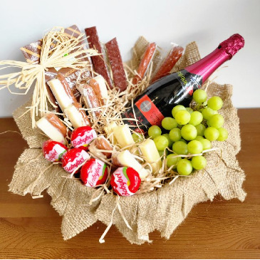 Evening Together Gourmet Gift Basket in Saskatoon, SK | QUINN & KIM'S FLOWERS Evening Together Gourmet Gift Basket in Saskatoon, SK | QUINN & KIM'S FLOWERS