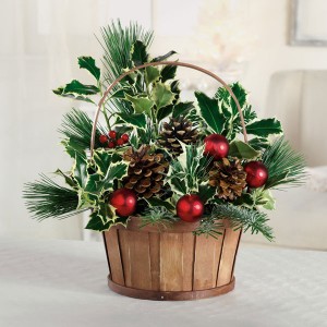 Evergreen Holiday Basket 