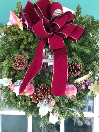Evergreen Welcome Fresh Evergreen Wreath