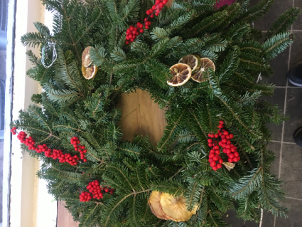 evergreen wreath decorated christmas