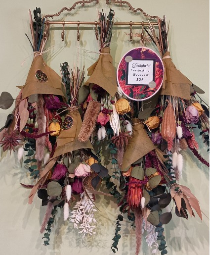 Delightful Everlasting Bouquets Dried flowers