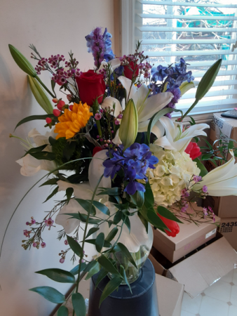every day must see arrangement vase
