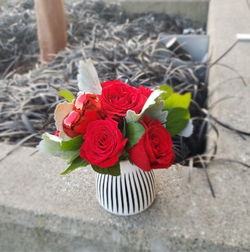Evoke  Valentine's Vase arrangement  in Delta, BC | FLOWERS BEAUTIFUL