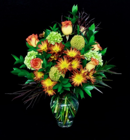 Expression of Autumn Fall Design with High & Magic Roses