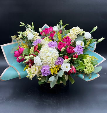 Exquisite Blooms Hat Box Arrangement in Warman, SK | QUINN & KIM'S FLOWERS